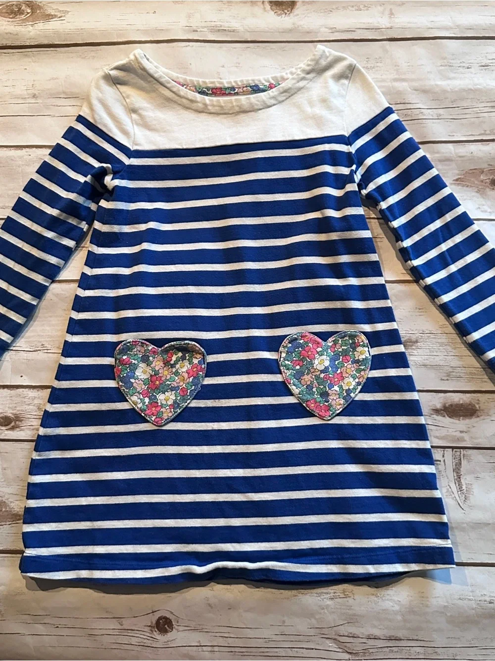 Mini Boden heart pocket striped dress fair faint stains 4/5